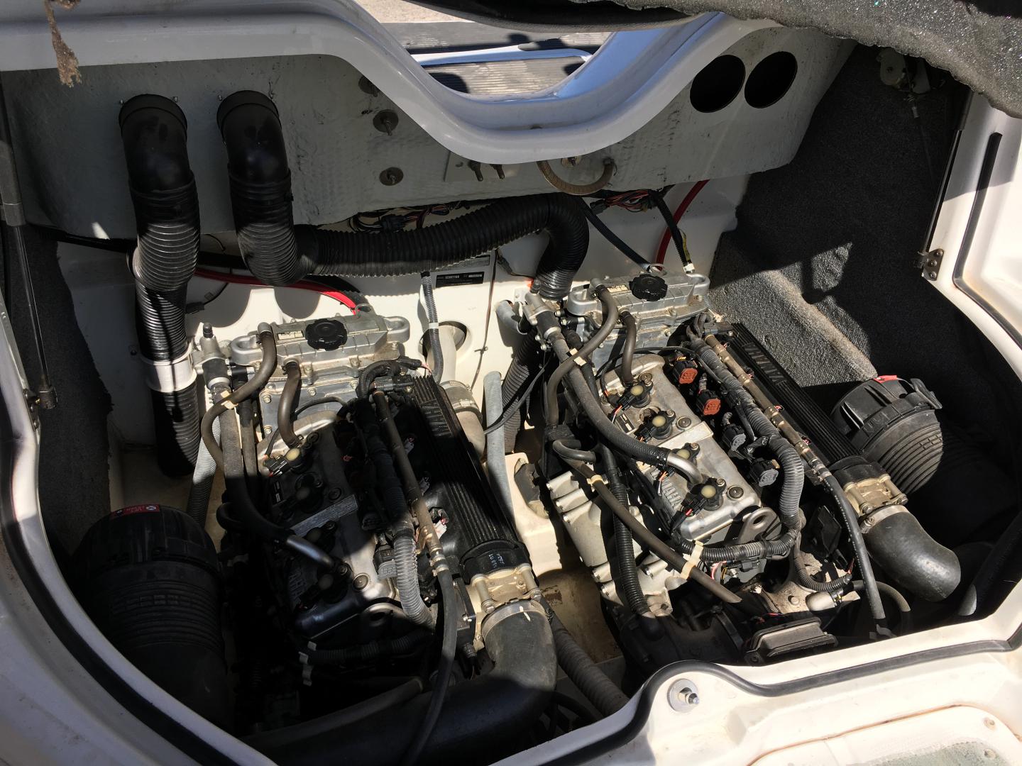 ./imagenes/INVOICE/2019/12352/LANCHA YAMAHA AR210 (40).JPG